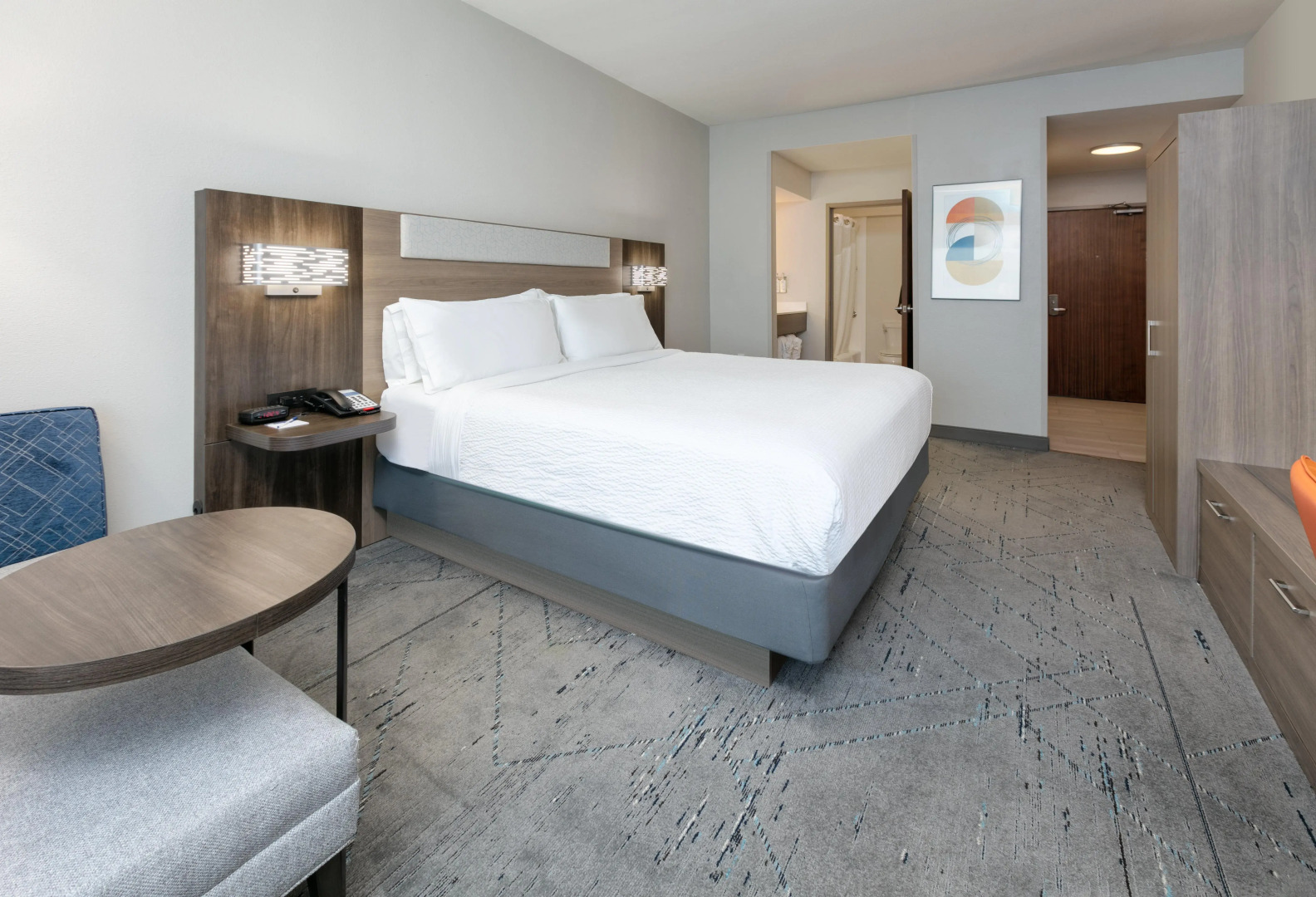 Holiday Inn Express & Suites Dallas Park Central Northeast by IHG