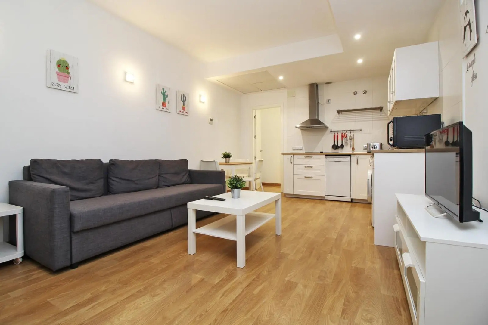 Del Parque Flats - Tribuna