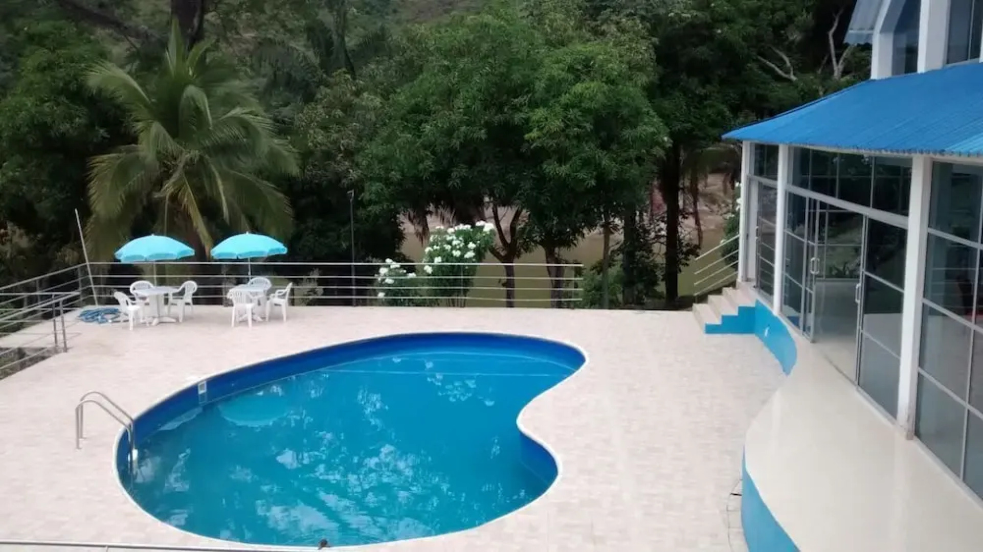 Casa Cristal Floresta