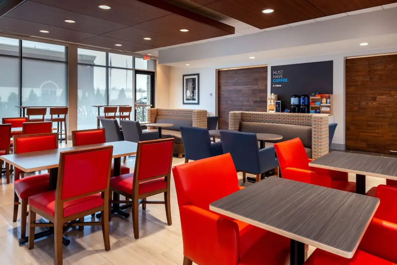 Holiday Inn Express & Suites Romeoville - Joliet North, an IHG Hotel