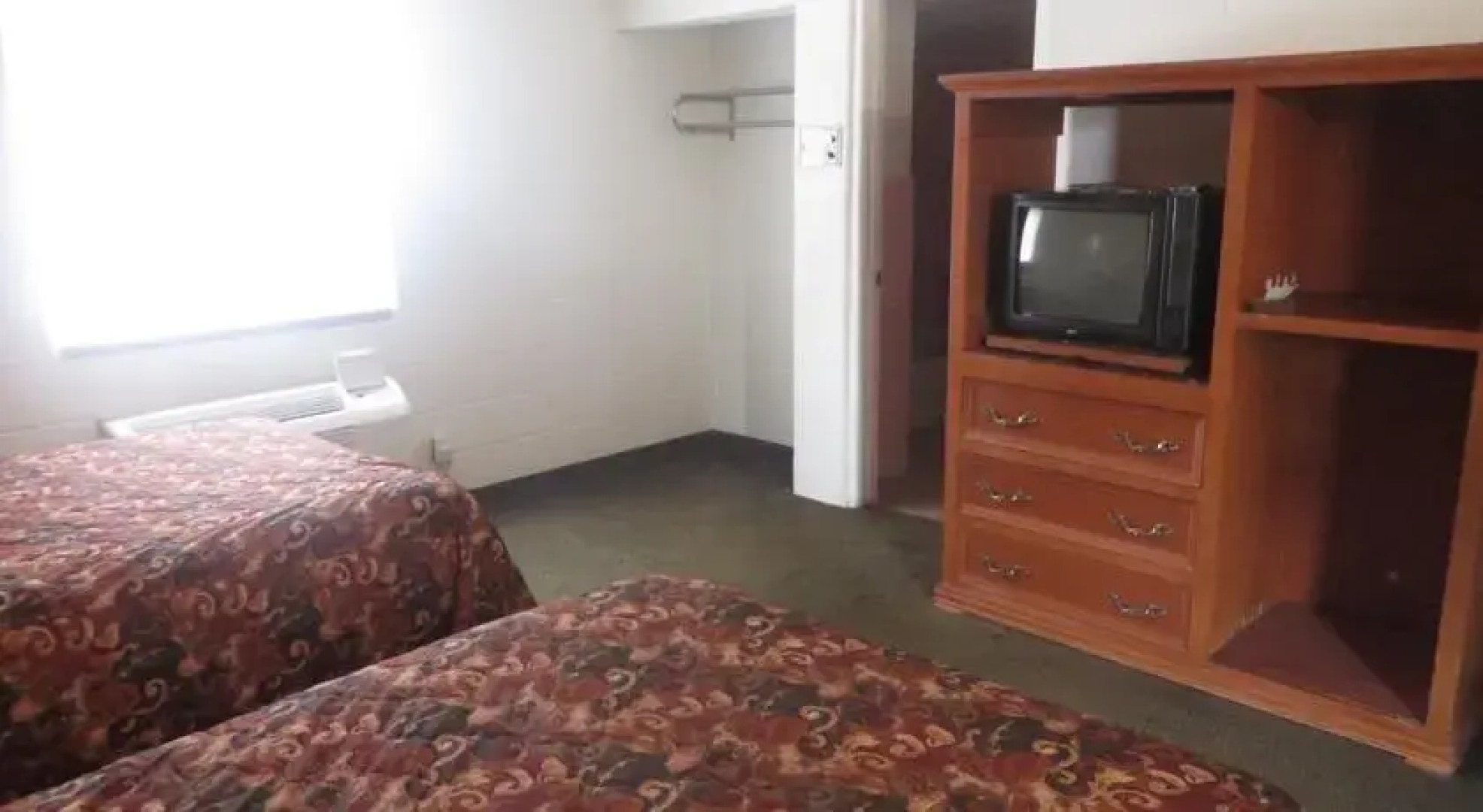 Twin Bridges Motor Inn