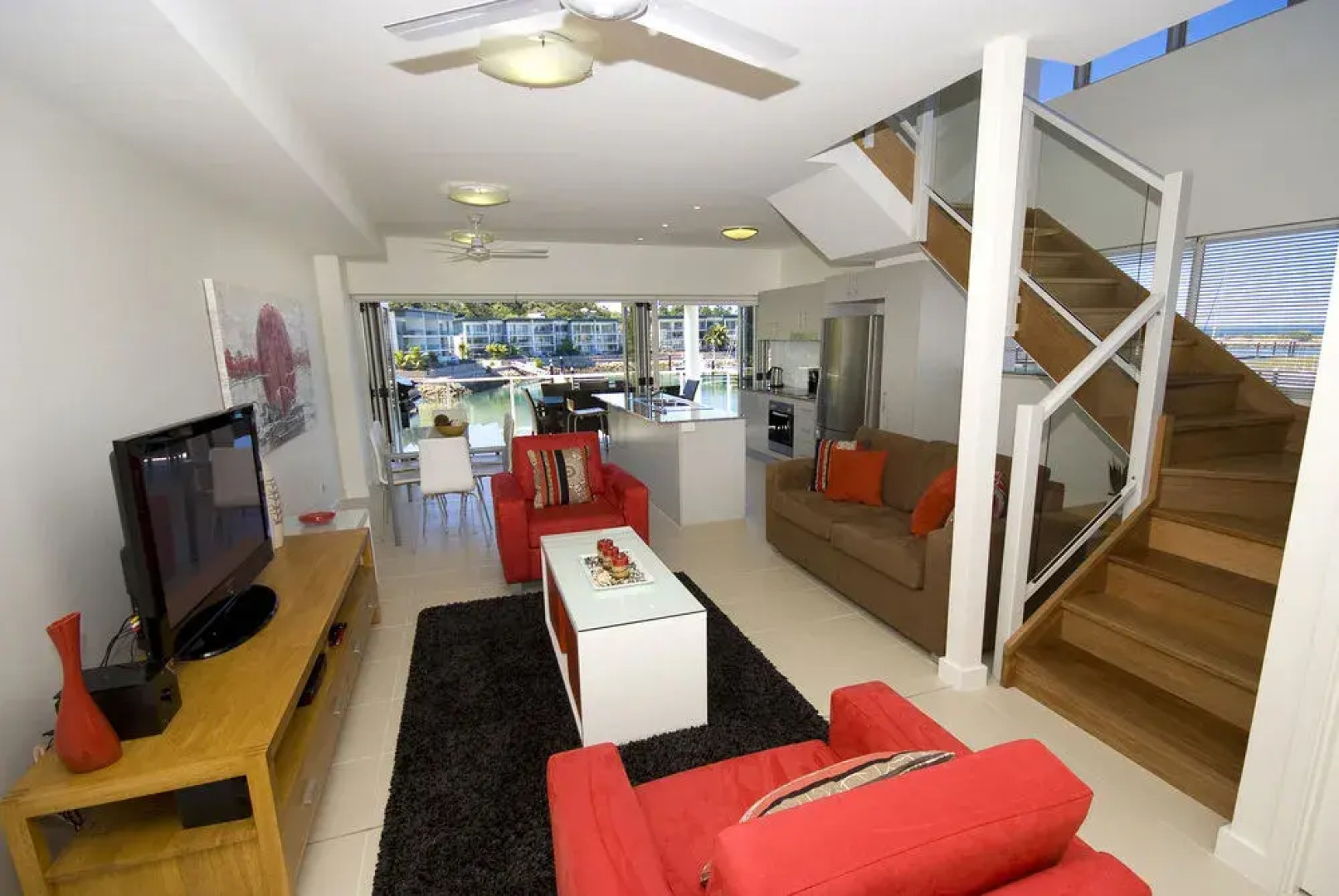 Beachside Apartment 13