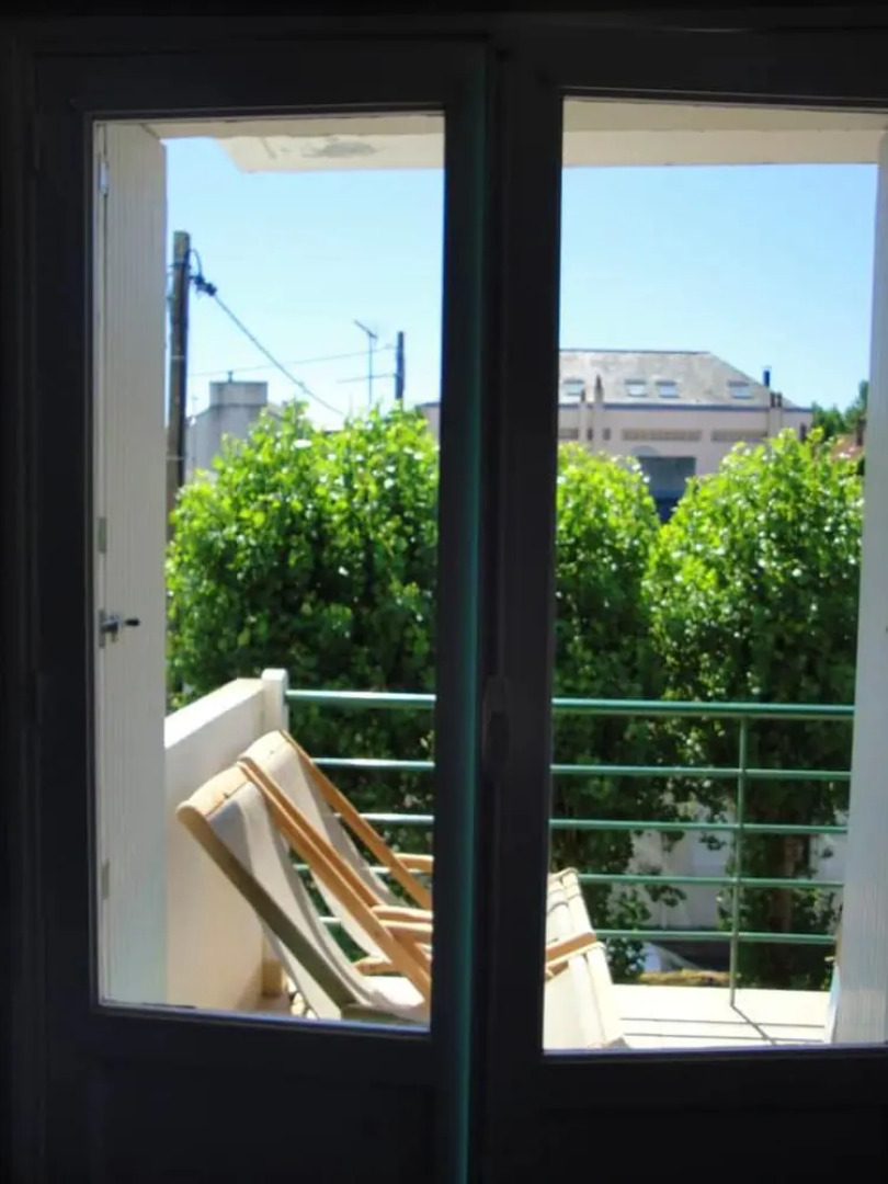 Apartment With 2 Bedrooms in Le Pouliguen, With Wonderful City View and Furnished Balcony - 500 m From the Beach