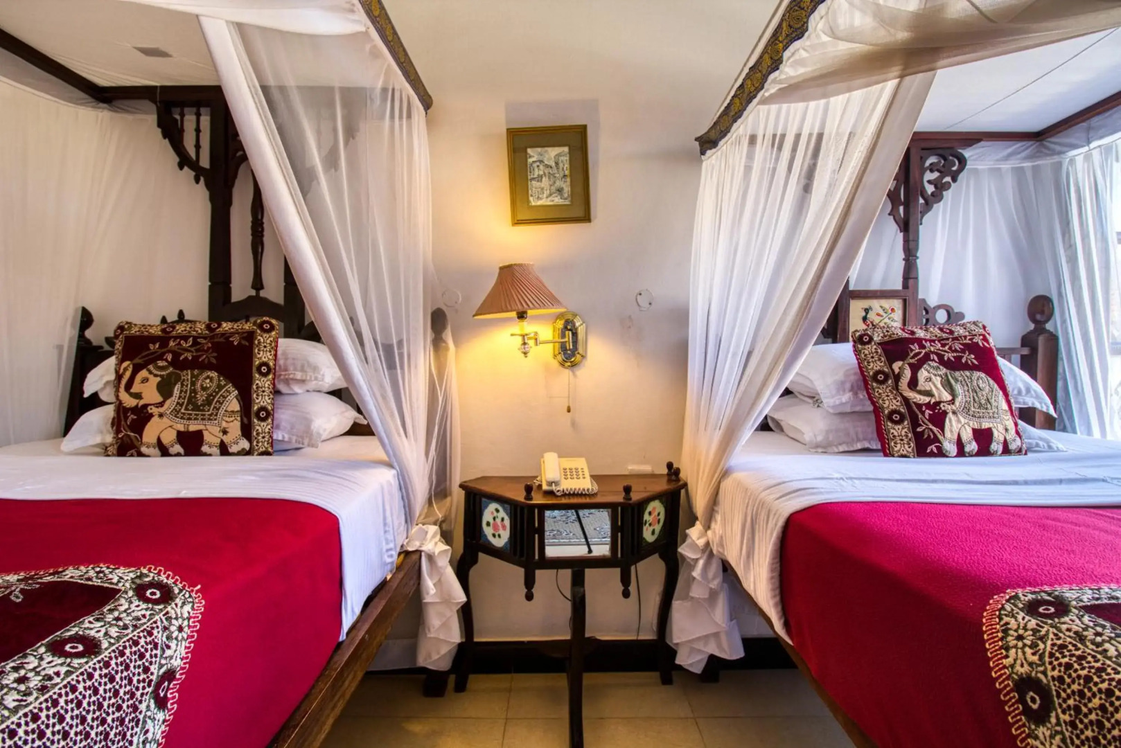 Tembo House Hotel & Apartments