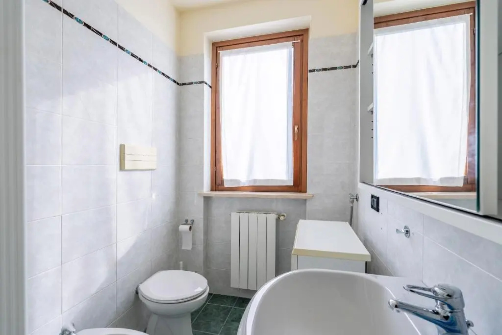 Pool - Marge Apartment - by Host4U