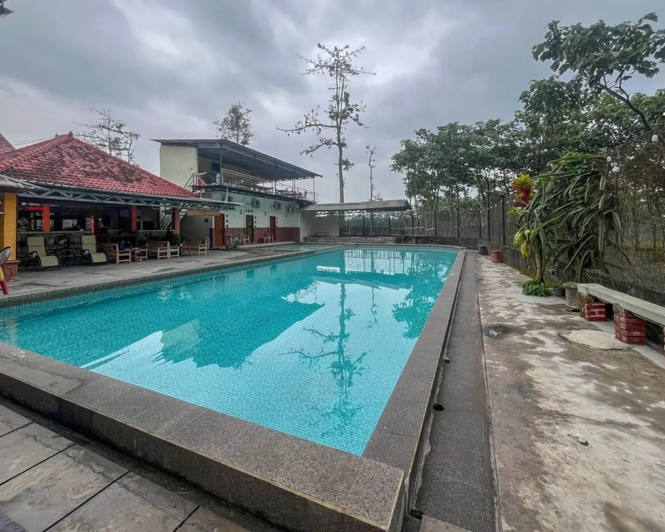 RedDoorz @ Damar Mas Gunung Kelud Kediri