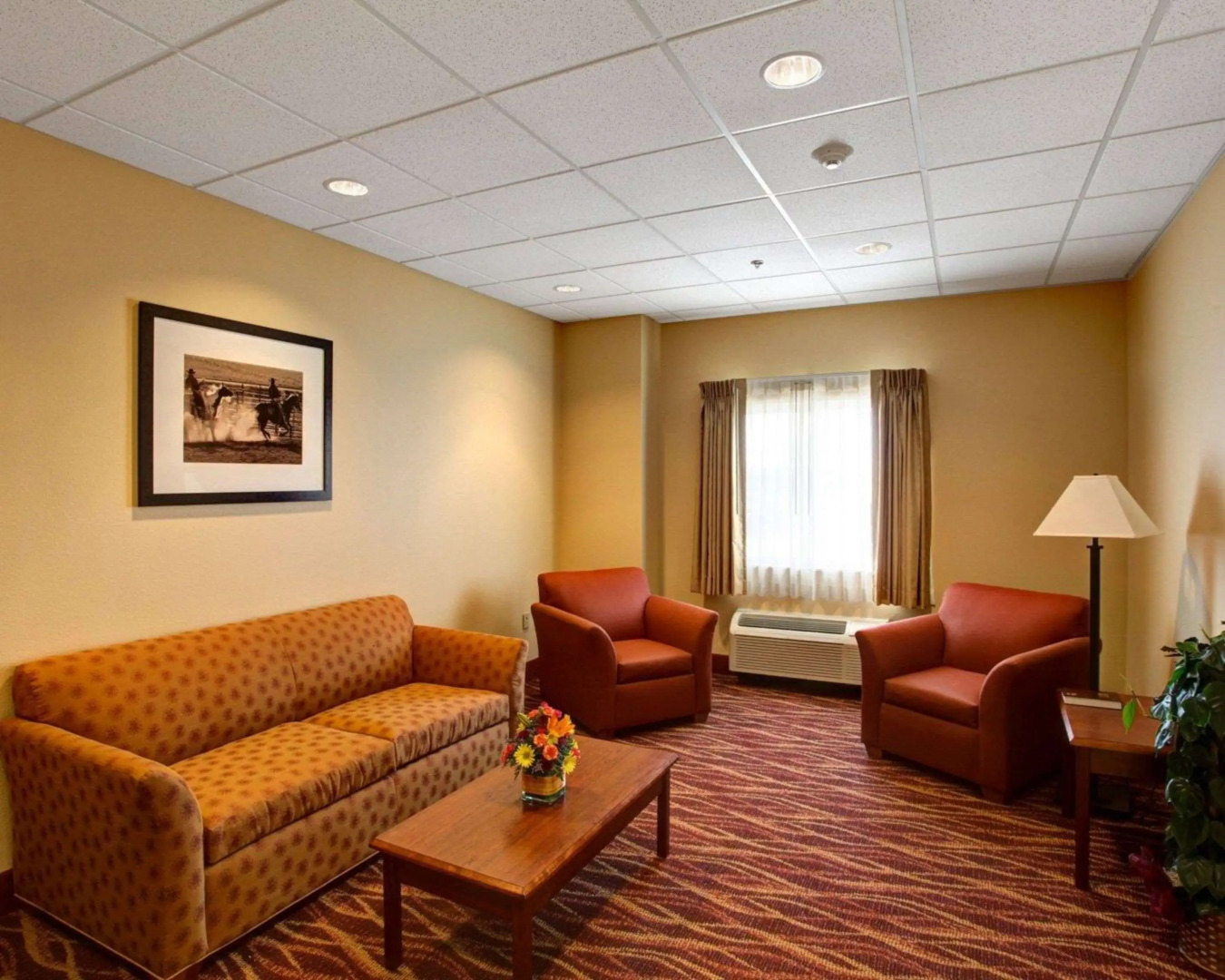 Rodeway Inn & Suites Phillipsburg