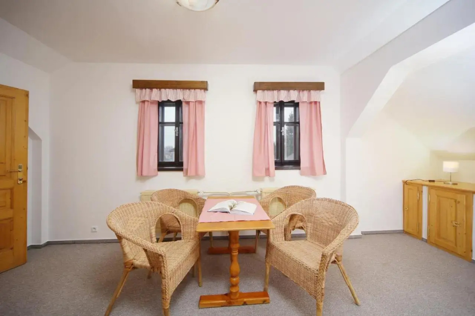 Restaurace a penzion Jilm