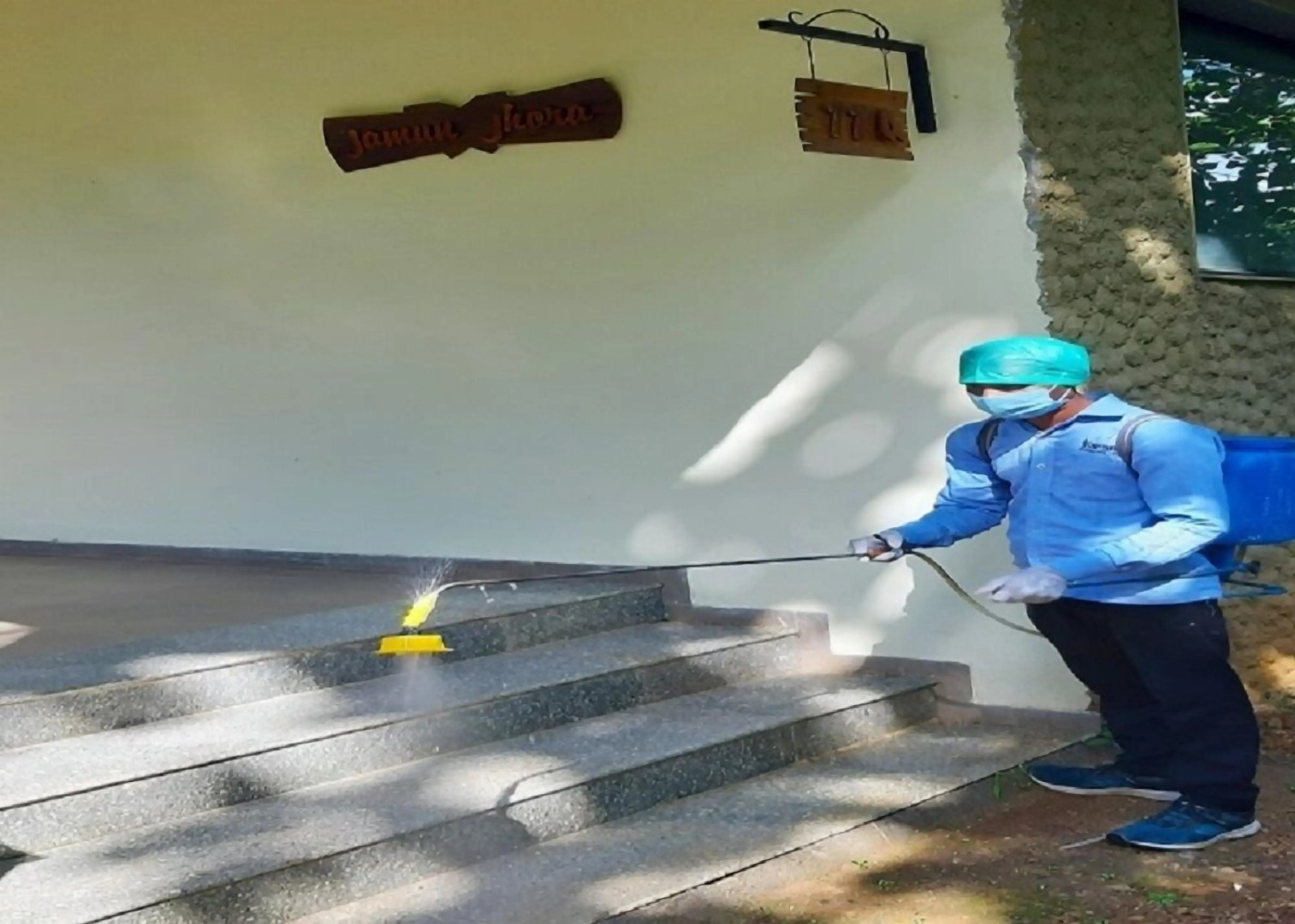 Jharana Jungle Lodge