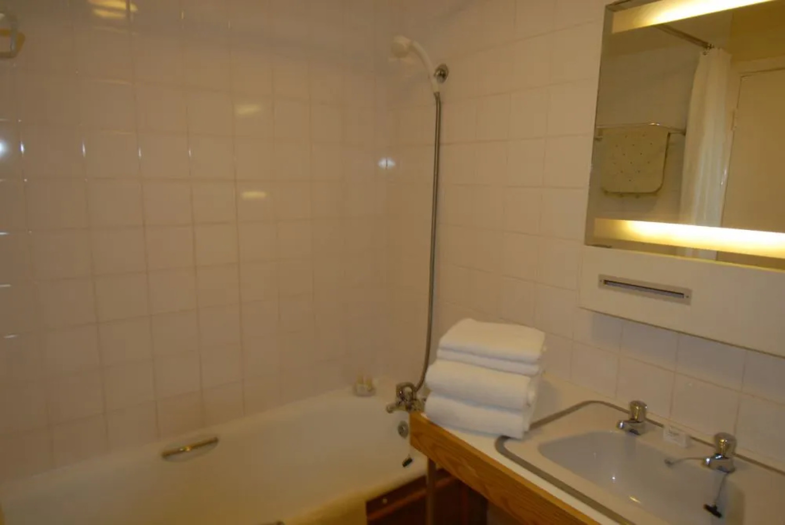 Oaklands Lodge Hotel