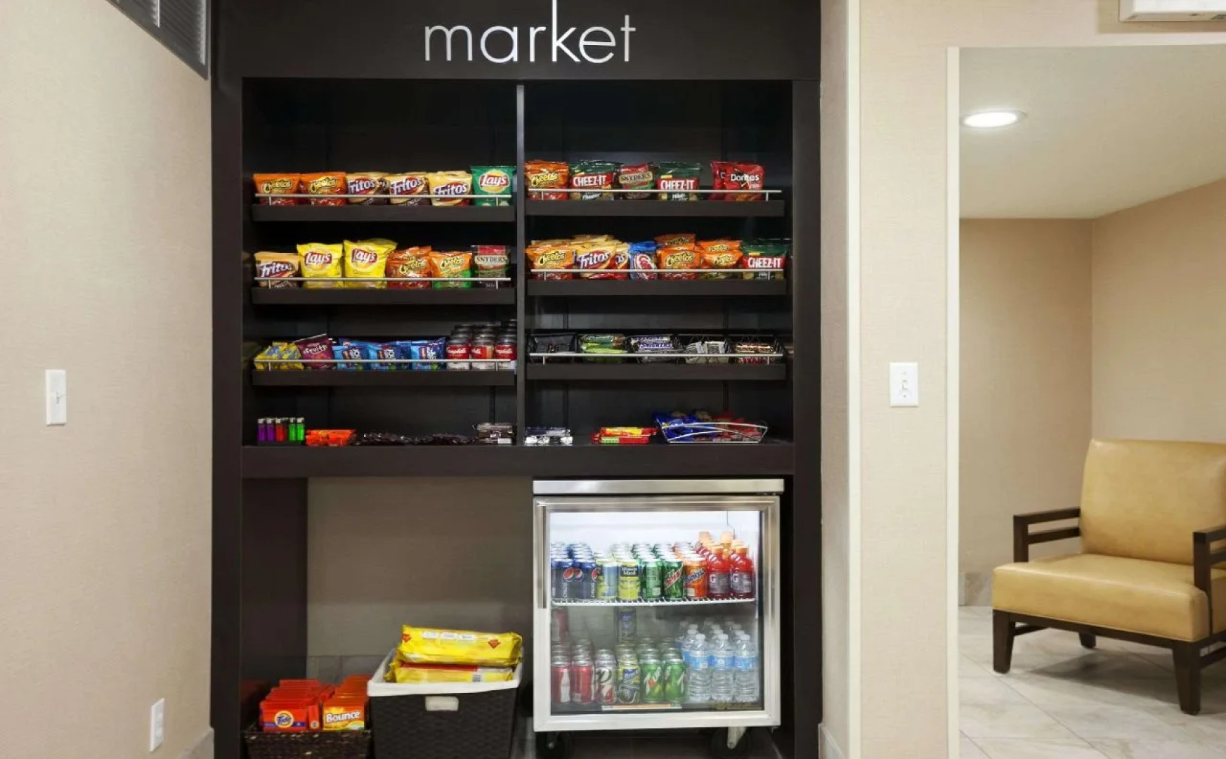 Hawthorn Suites of Troy