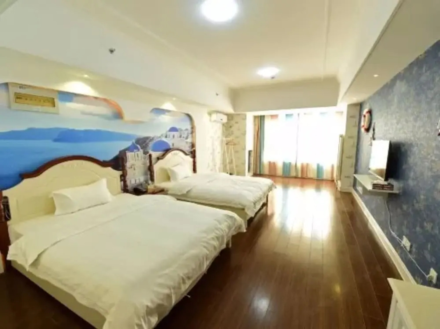 Mr. Theme Hotel Taishan