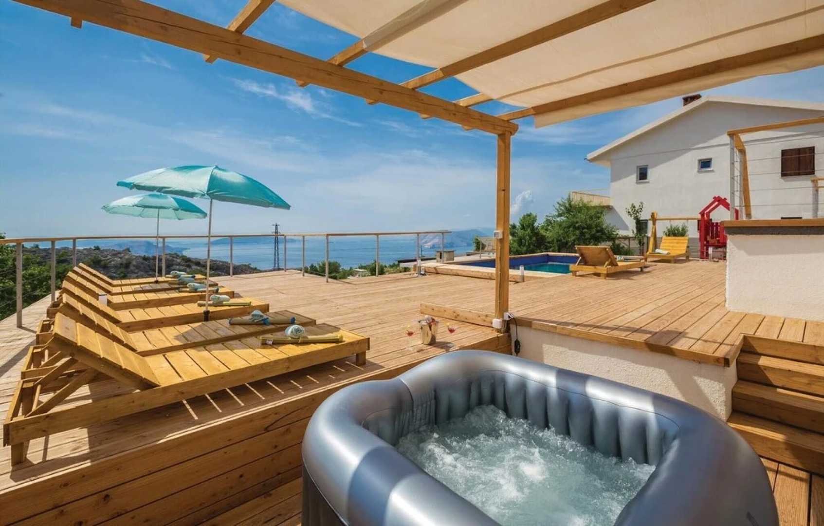 Nice Home in Lukovo with Hot Tub, WiFi & 4 Bedrooms