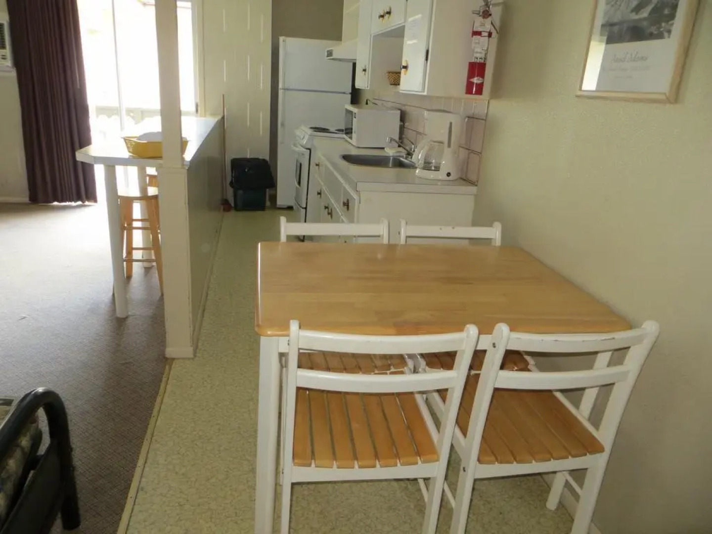 Harrison Village Motel