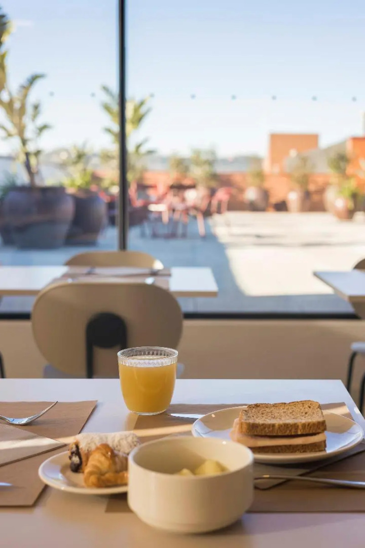 Terrassa Confort Hotel