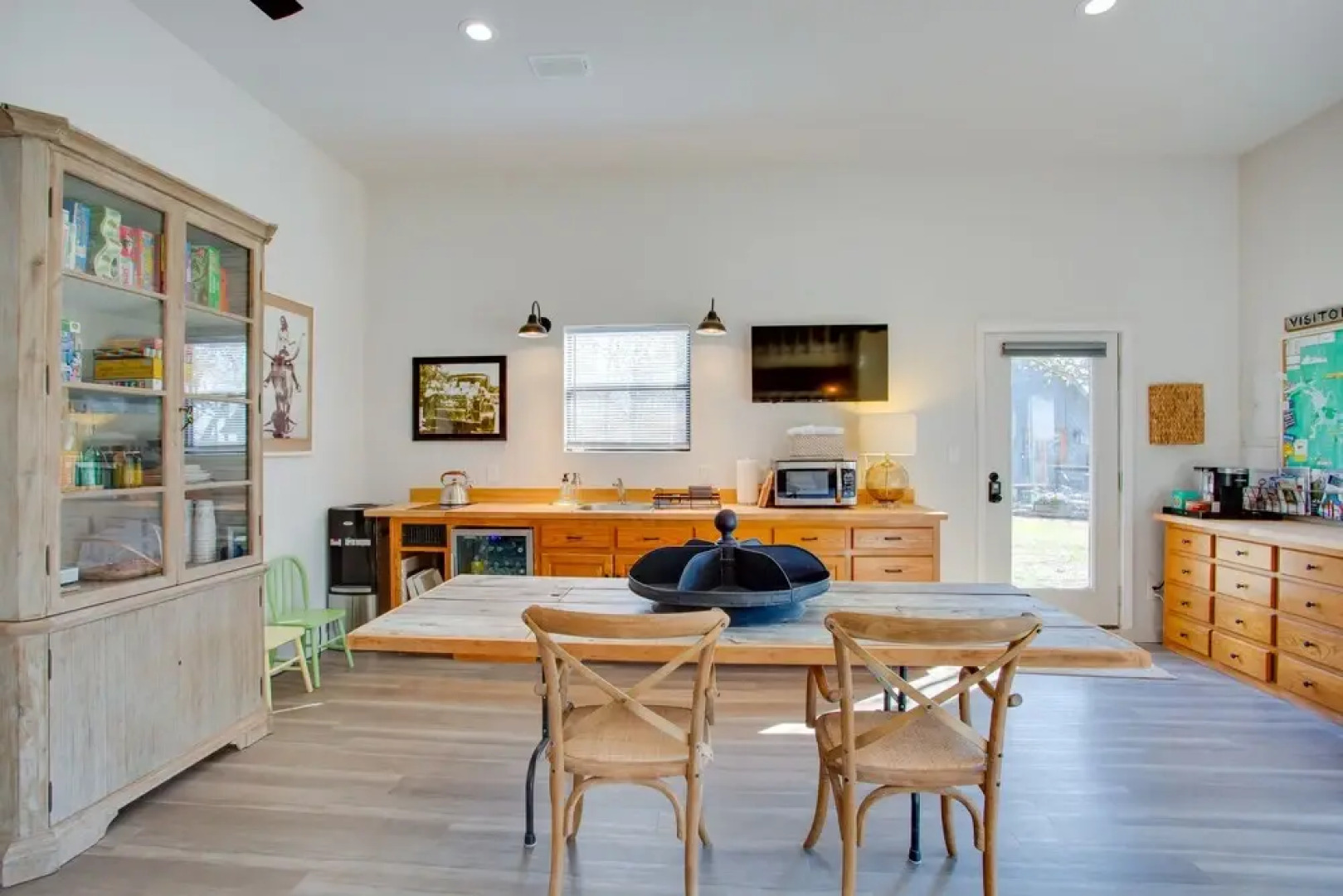 Lake Texoma Vacation Rental: Walk to the Water