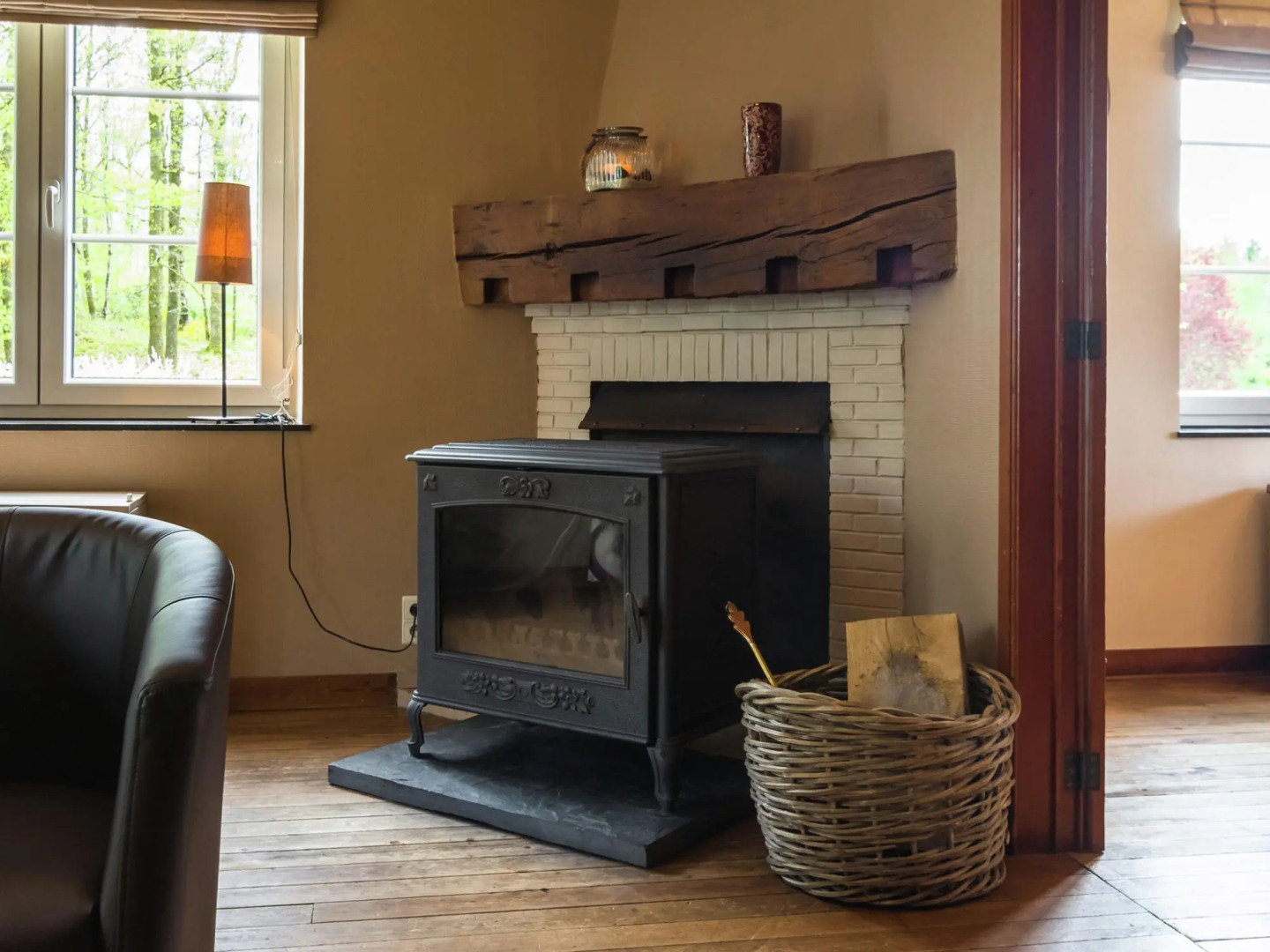 Sunny Garden Cottage, Alle