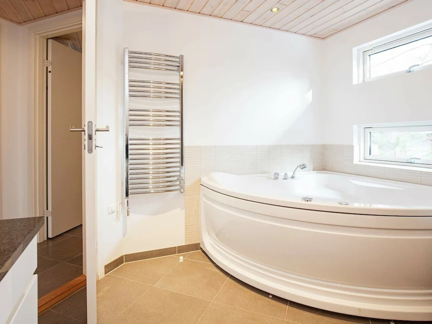 Modern Holiday Home in Zealand with Hot Tub