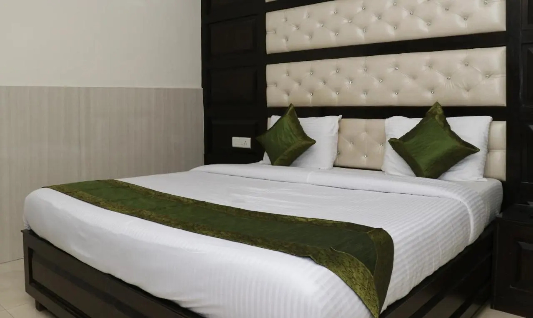 Treebo JD Residency Mohali