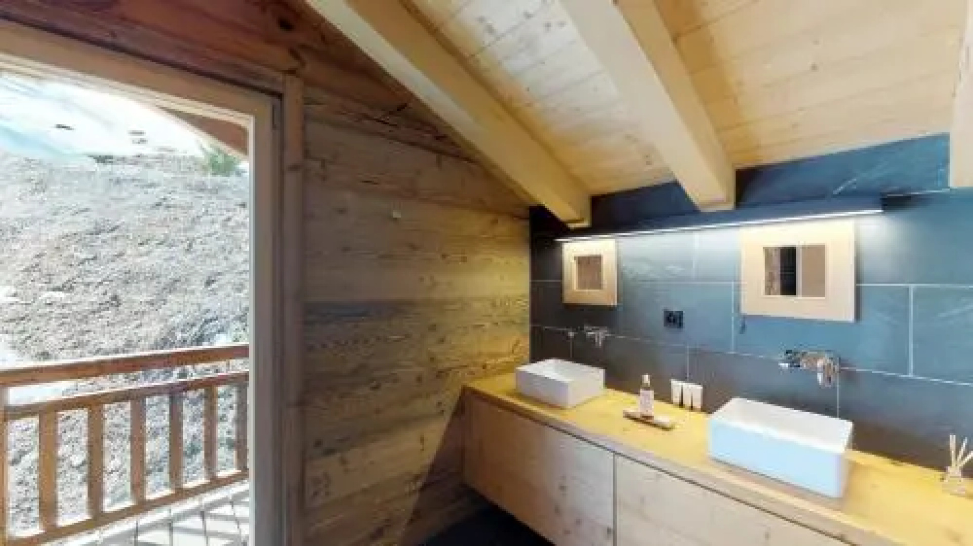 Dent Blanche - 4 Vallees