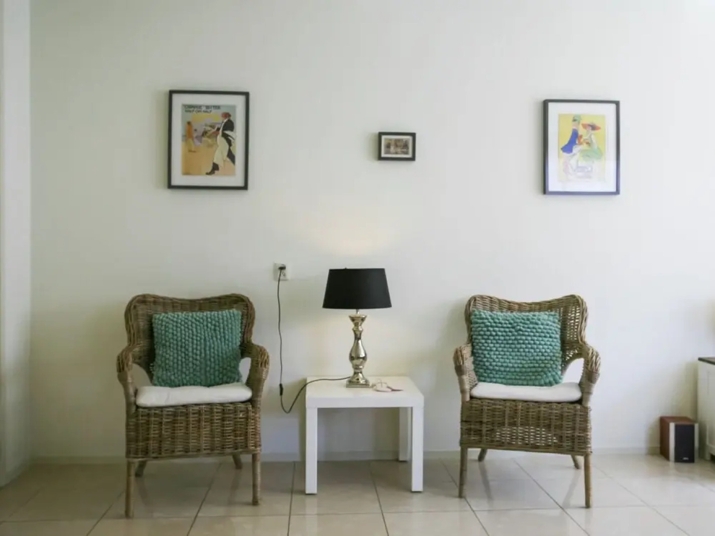 Spacious and Comfortable Holiday Home in Modernised Drive-in House