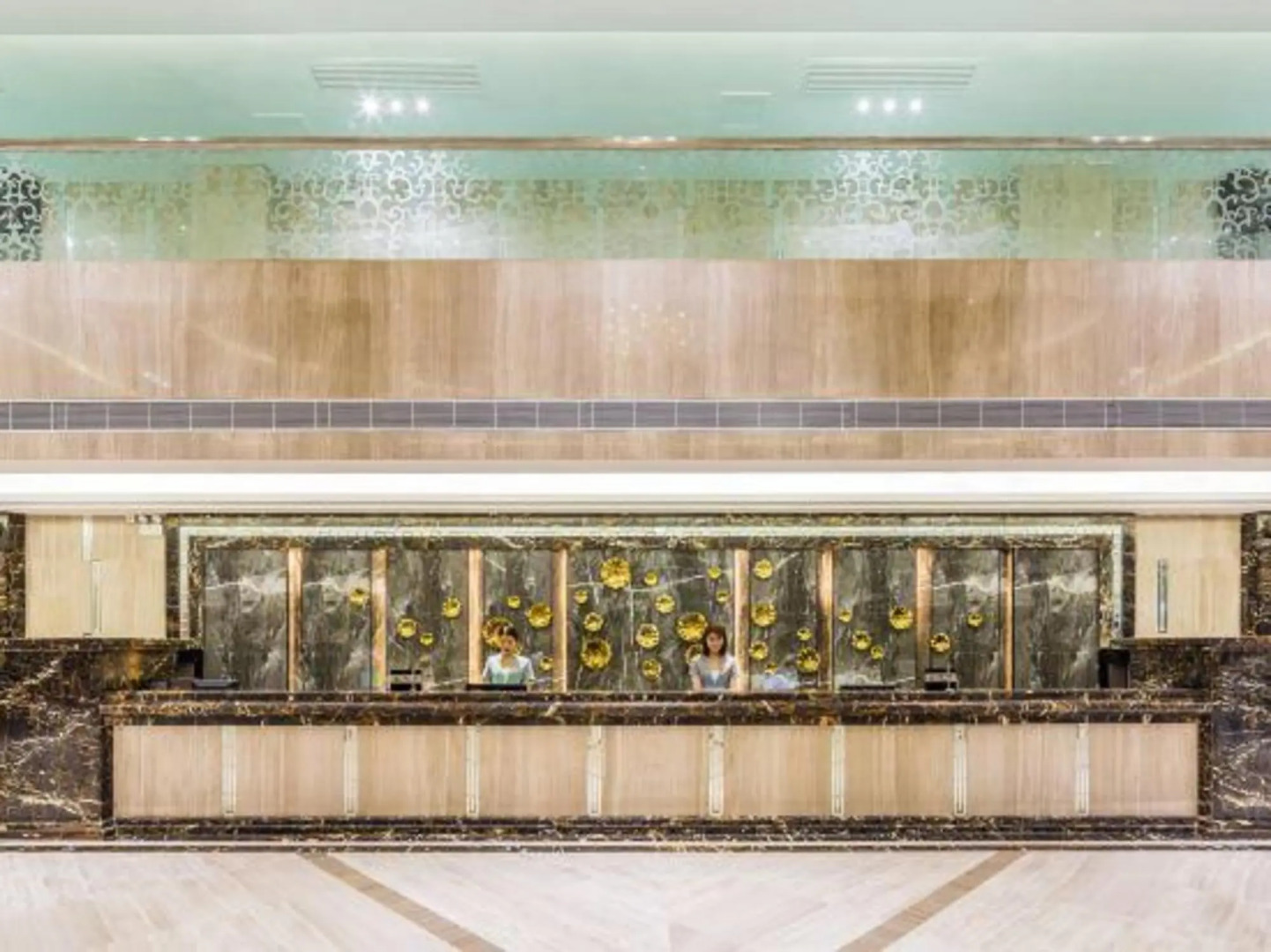 Jinxuan Chanyun Holiday Hotel (Sihui Zhenshan Avenue)