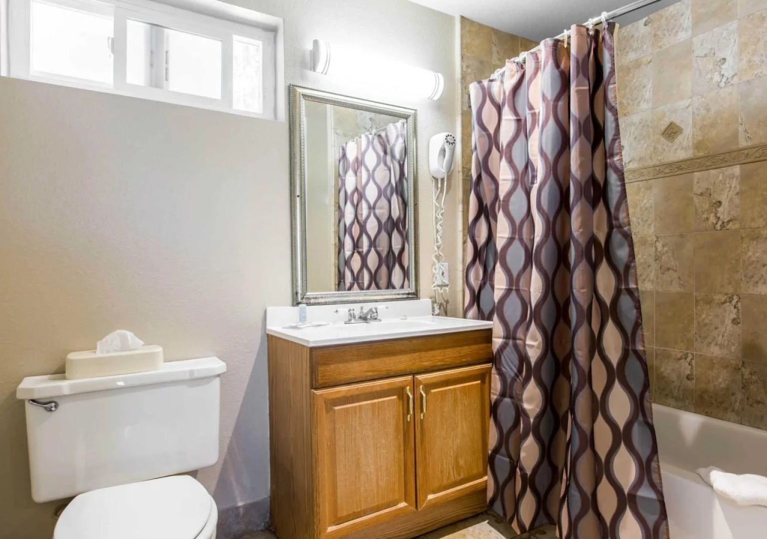 Rodeway Inn Escondido Downtown