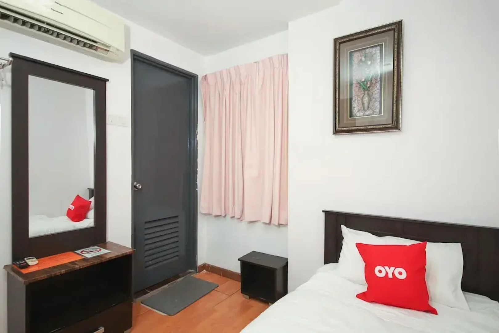 OYO 90345 Tm Hotel