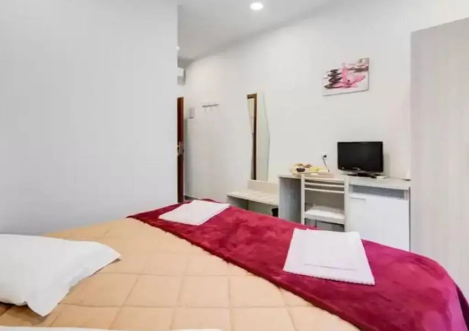 San Pietro Rooms Hotel