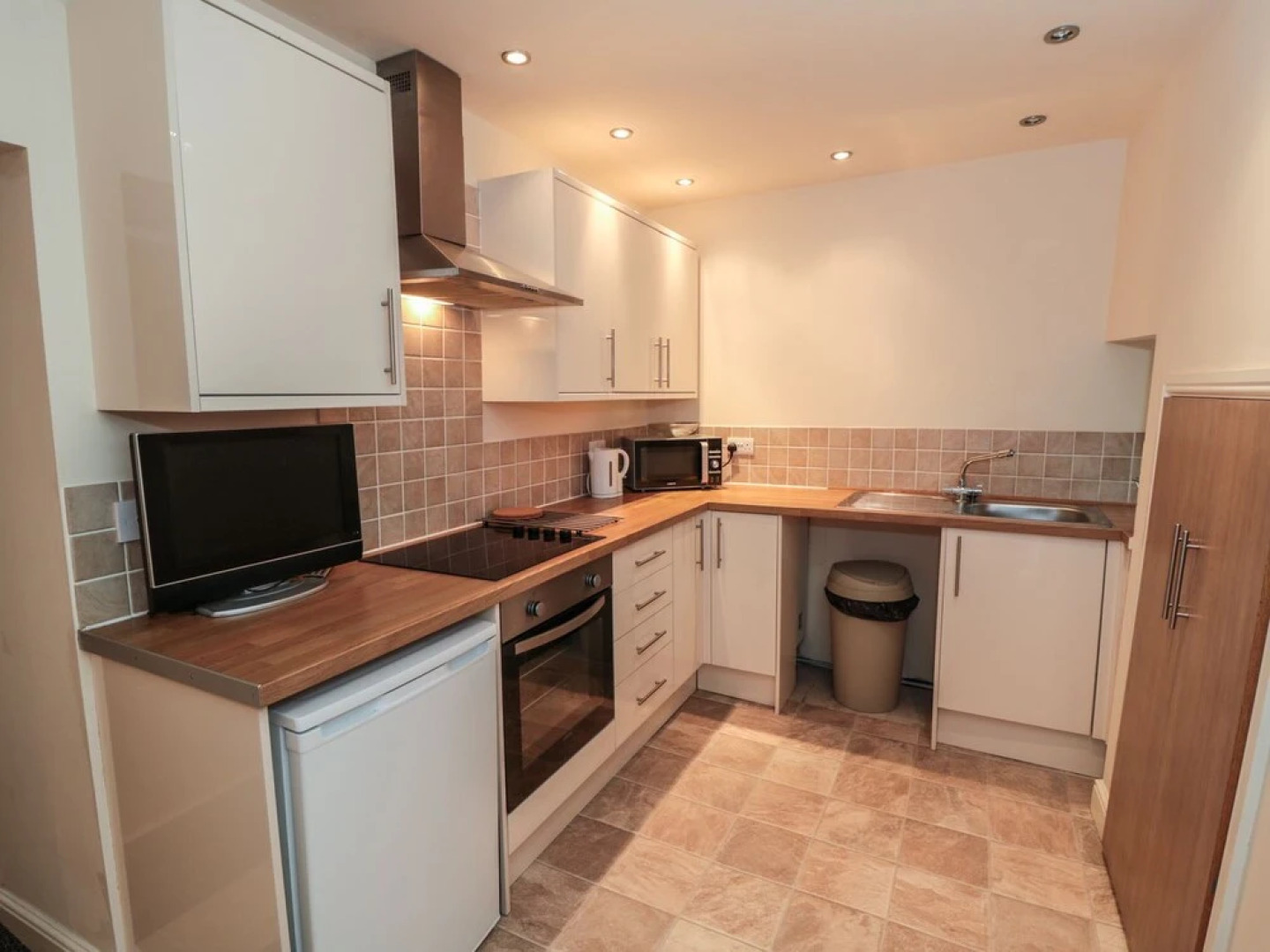 3 Brookside Cottages