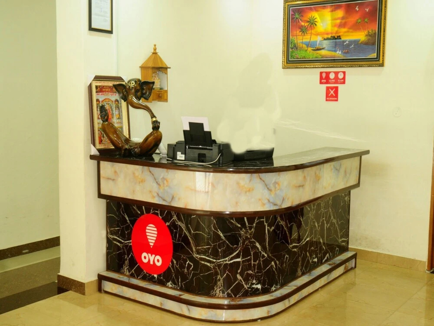 OYO 9407 Hotel Anjukul