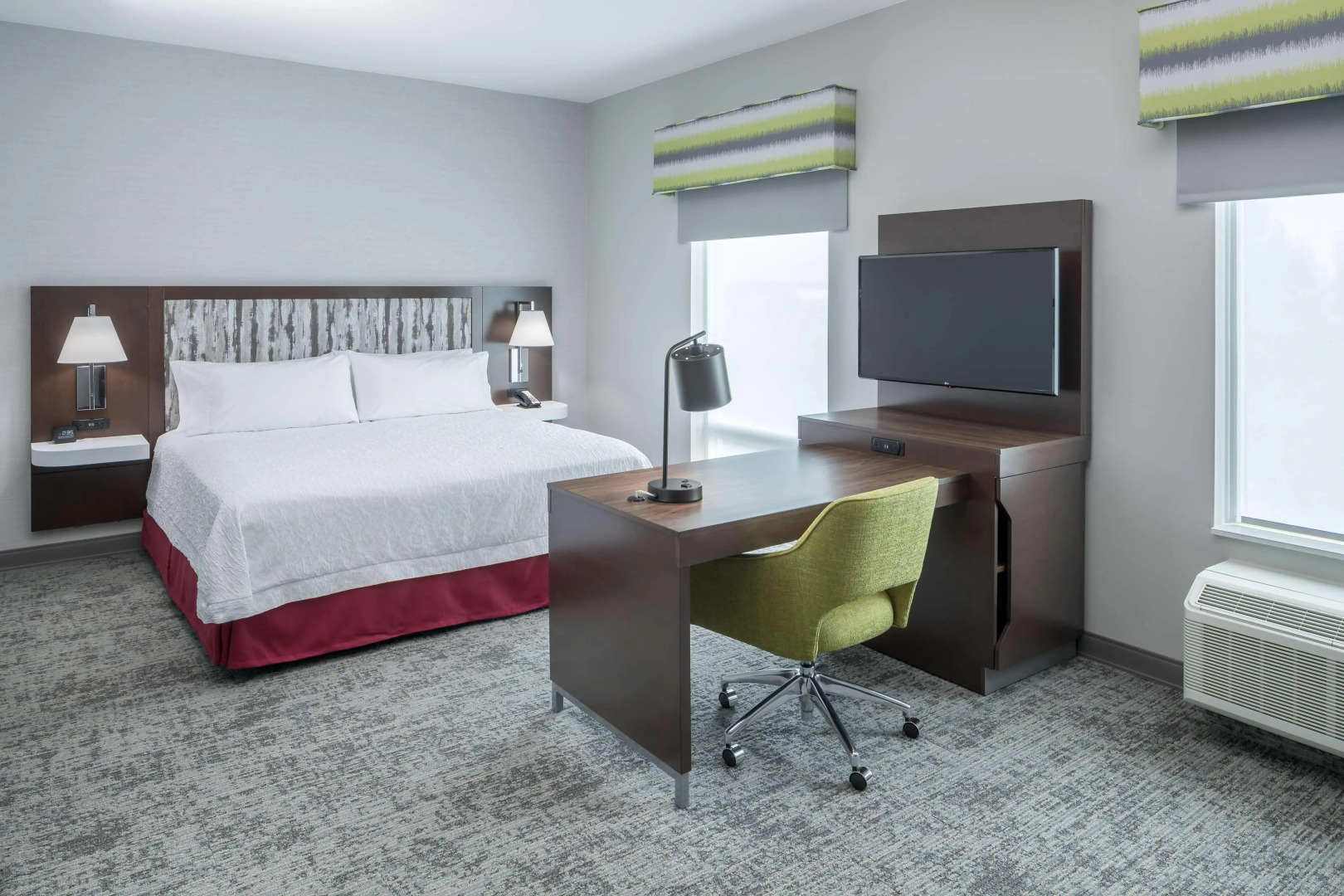 Hampton Inn & Suites Cape Canaveral Cruise Port