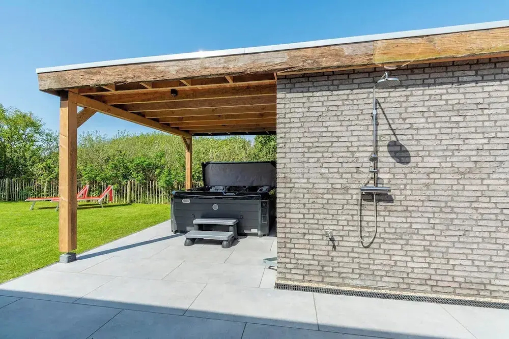 Villa Near North Holland Beach With Jacuzzi