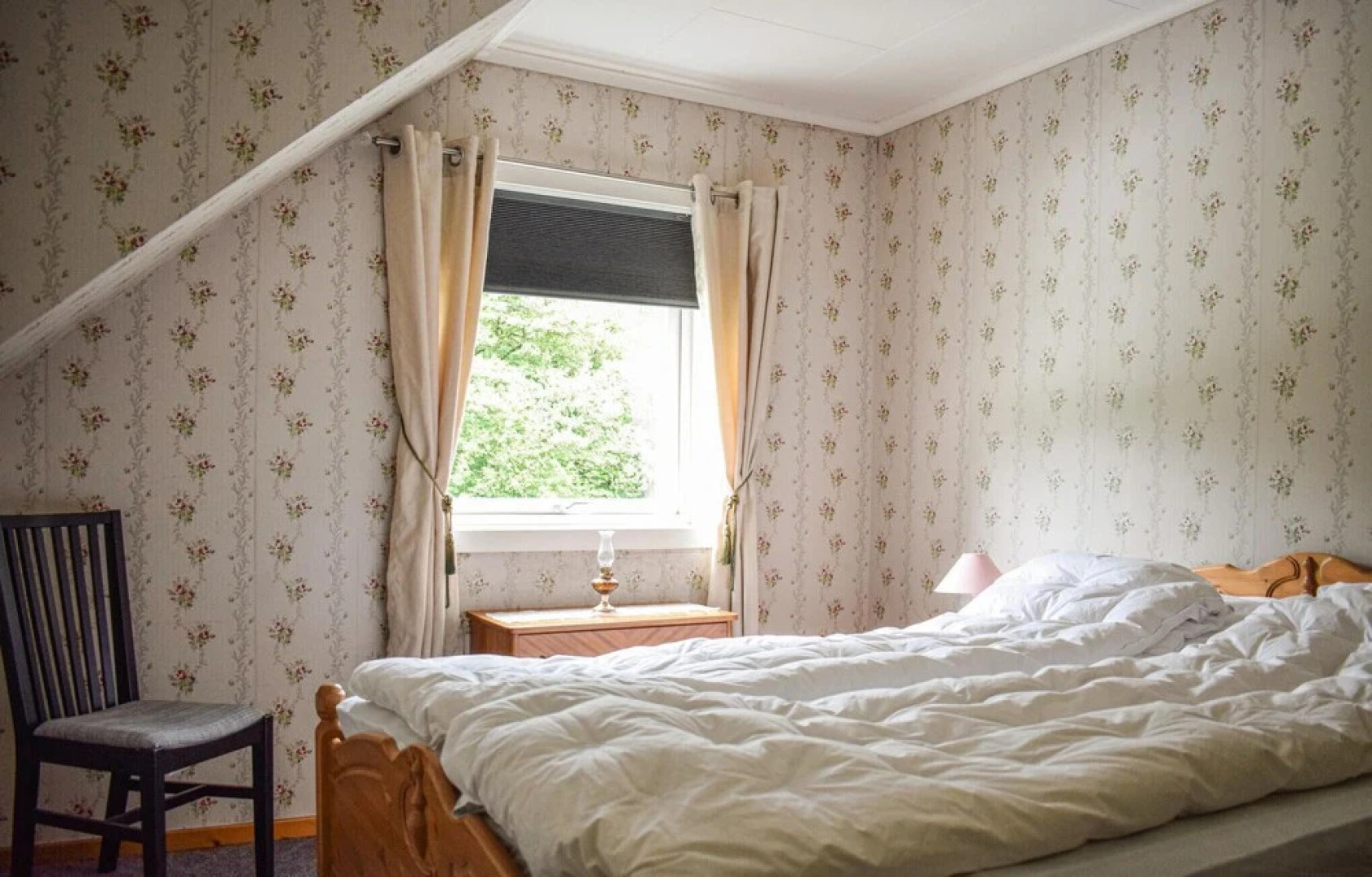 Amazing Home in Bjoa With 5 Bedrooms and Wifi