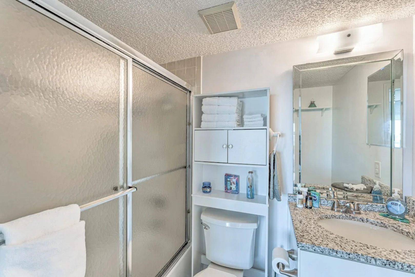 Ormond Beach Condo w/ Ocean Views & Community Pool