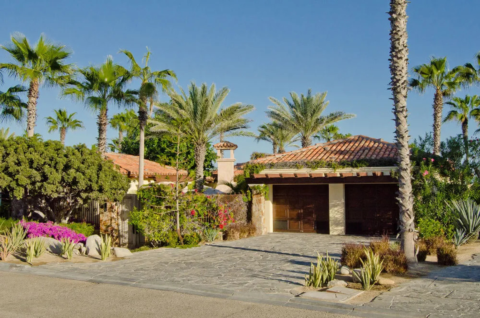 Villa Las Arenas by Cabo Villas