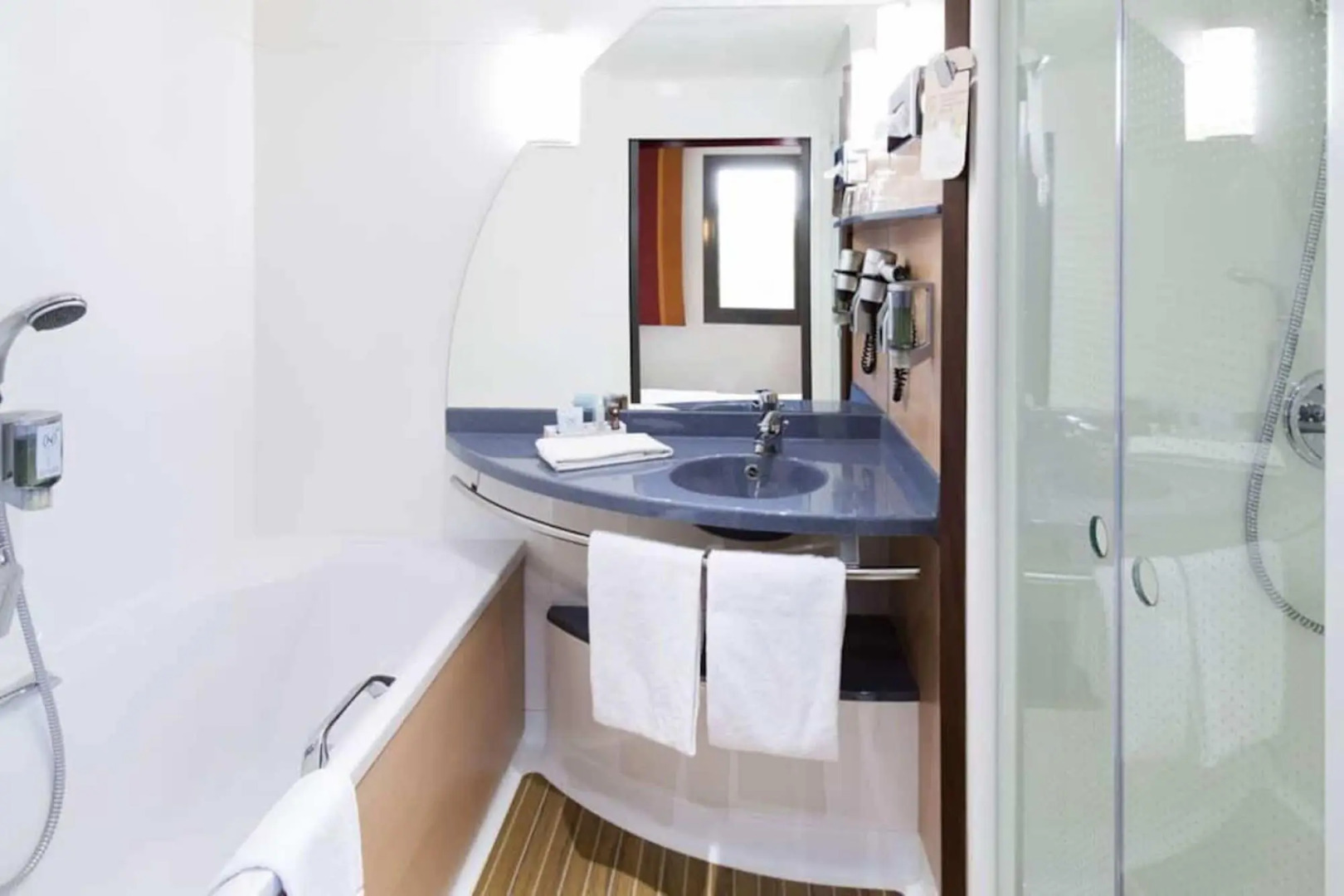 Novotel Suite Hamburg City