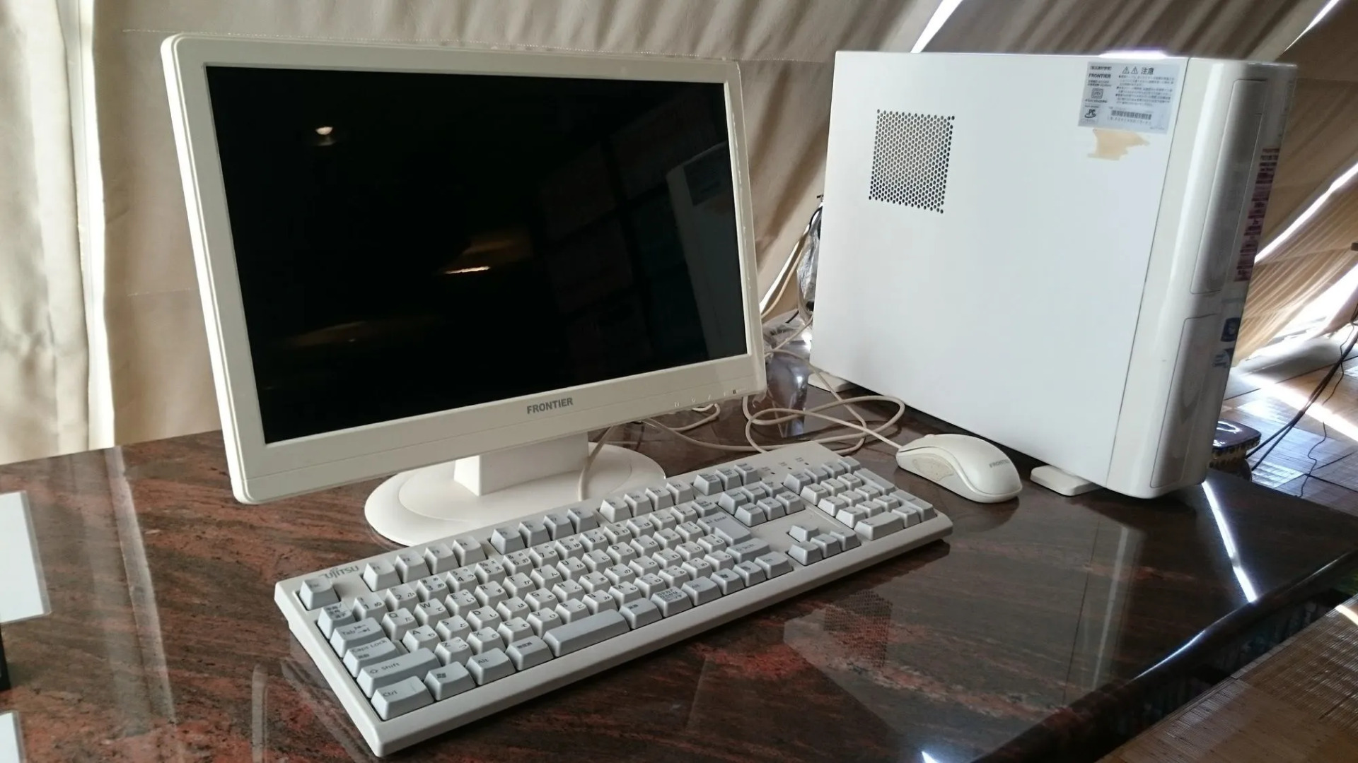 Hiroshima Capsule Hotel & Sauna New Japan EX - Caters to Men