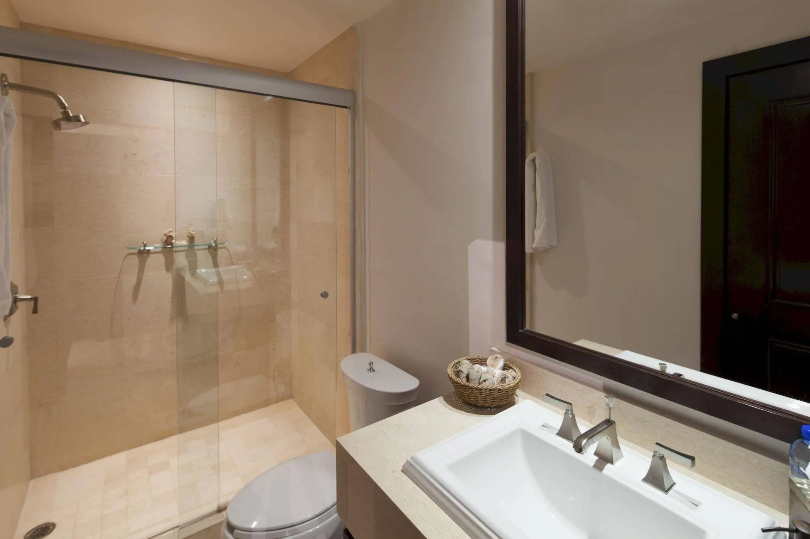 Puerta Cortes Residences