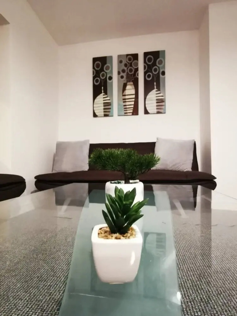 Sea View 1-bed Apartment