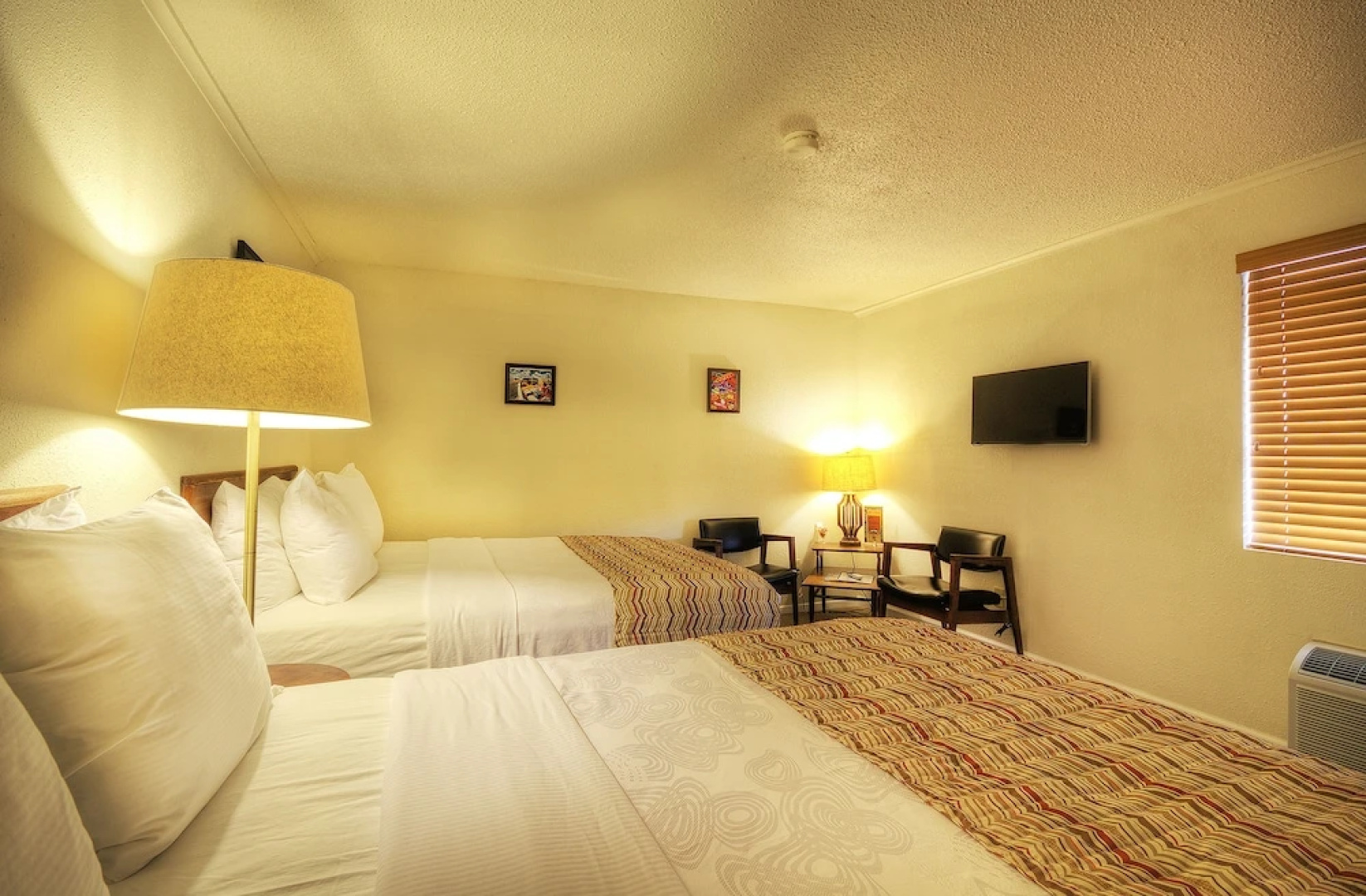 Roadrunner Lodge