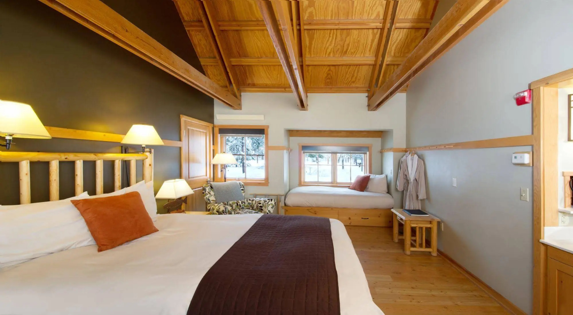 Sleeping Lady Mountain Resort