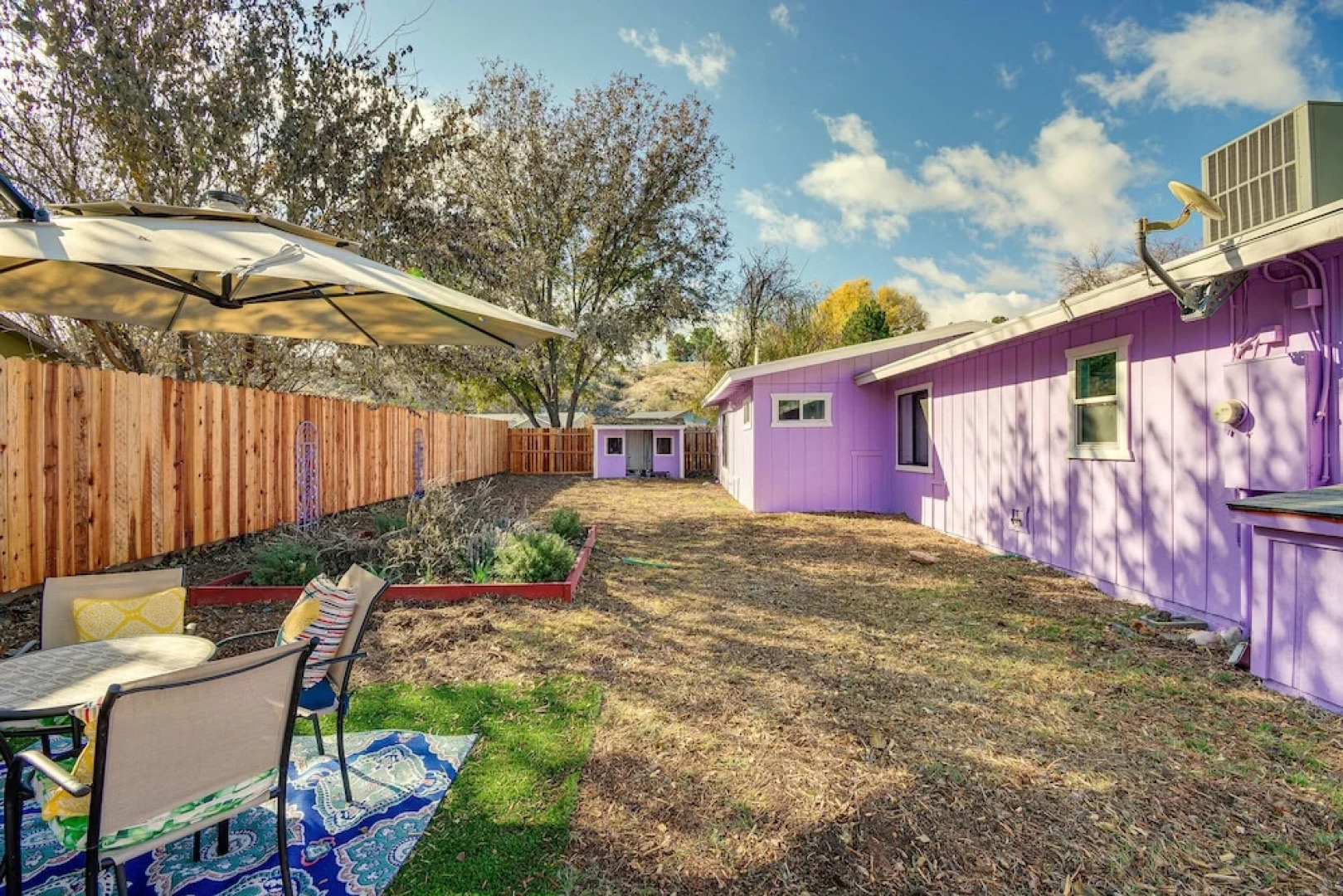 Artfully Decorated Cottonwood Home: Pets Welcome!