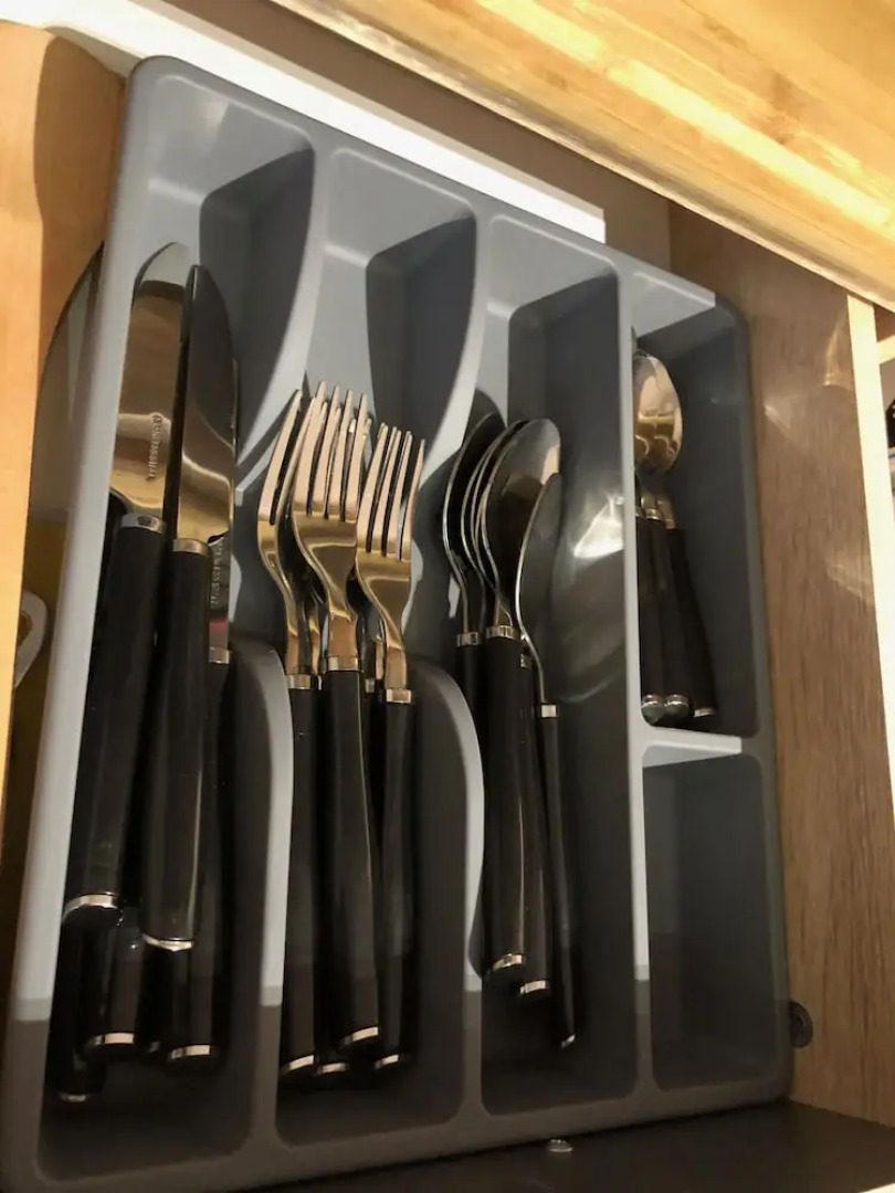 Lemon Tree Suites Near ATH Airport