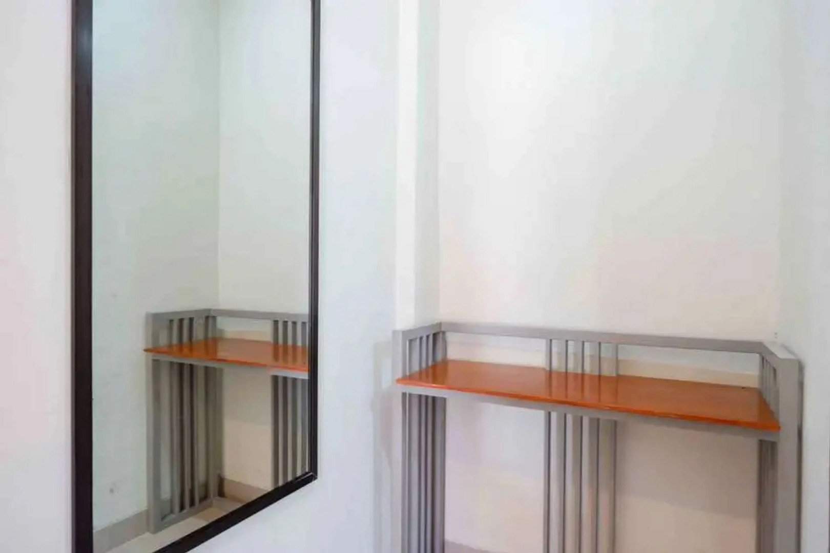 RedDoorz near Stadion Kridosono Blora