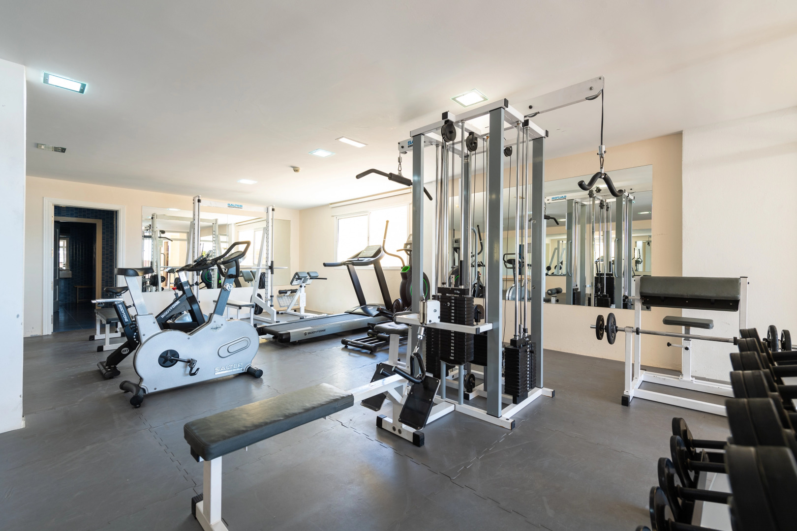 Отель Holiday Club Sol Amadores