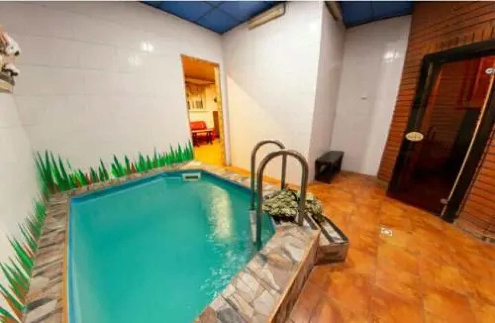 Hotel-Restaurant Complex S Legkim Parom