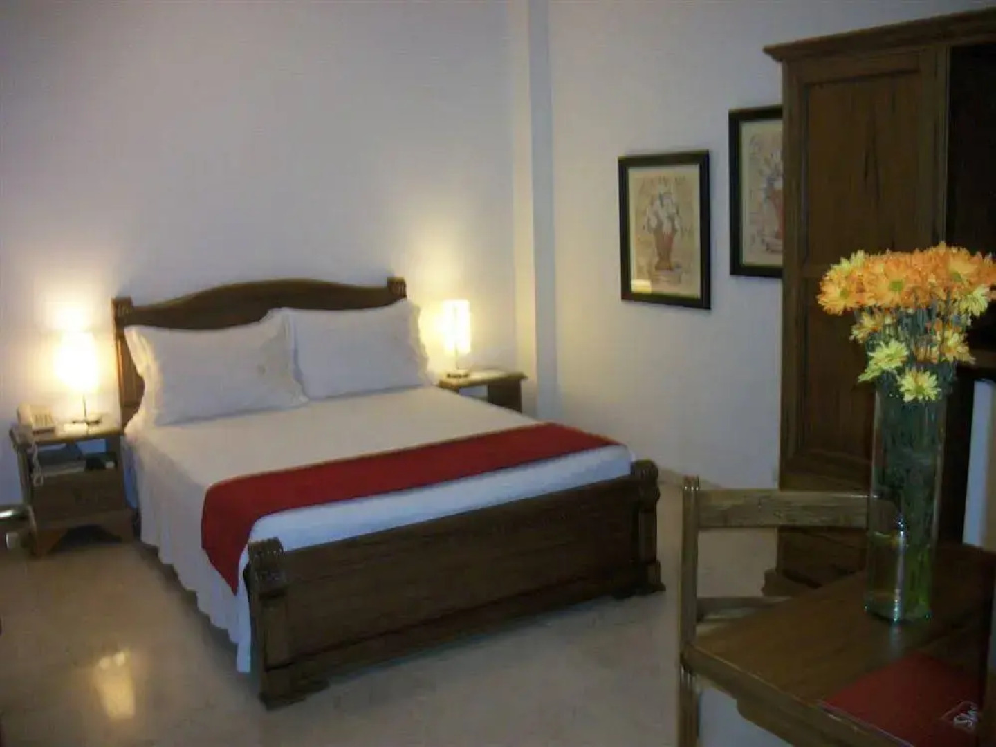 Ayenda 1416 Castellana Real