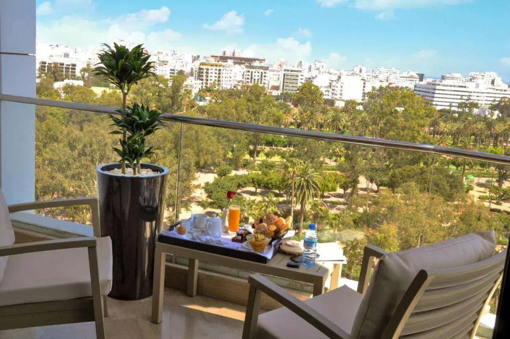 Suite Hotel Casa Diamond