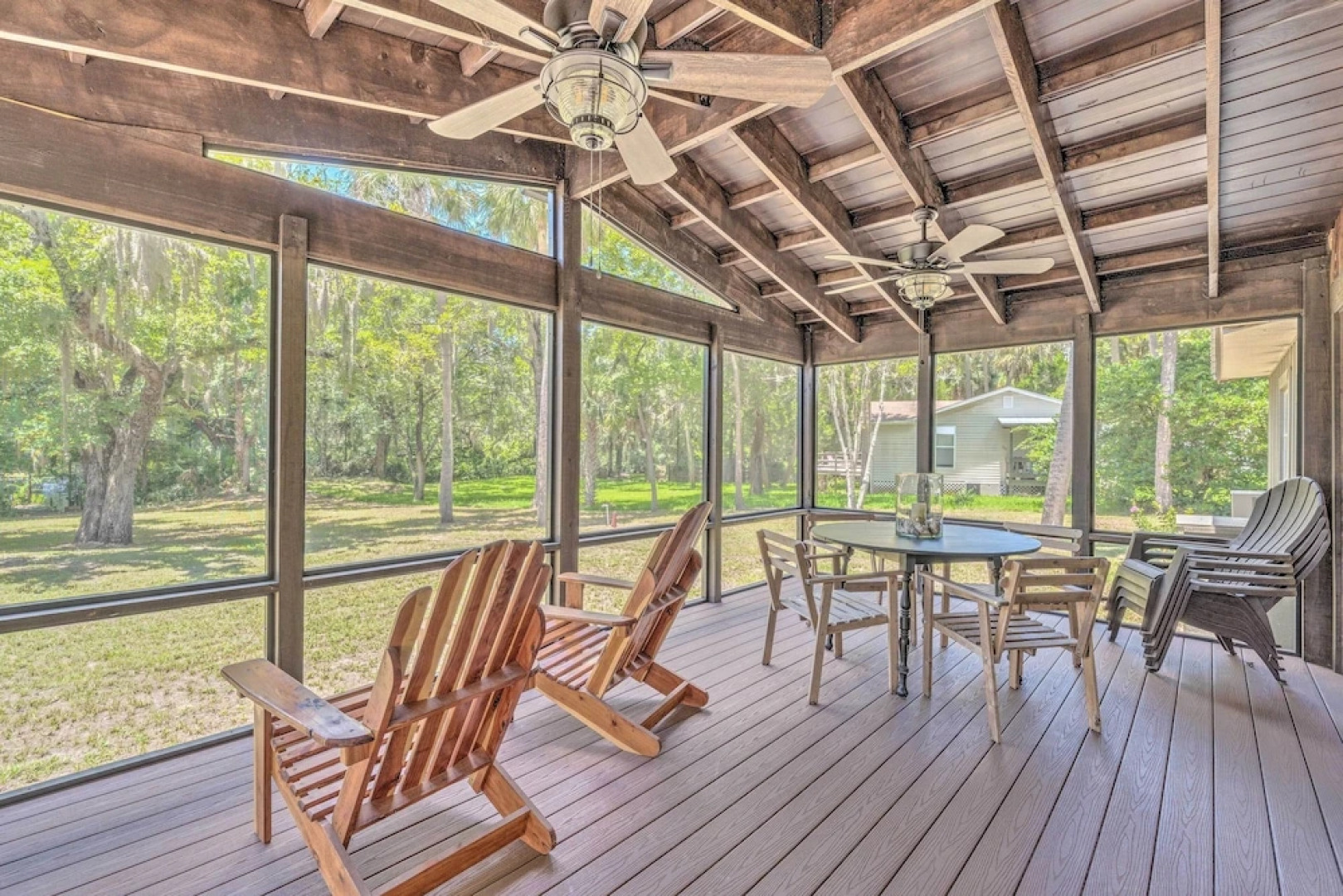 Waterside Anglers Heaven: Crooked River Fish Camp